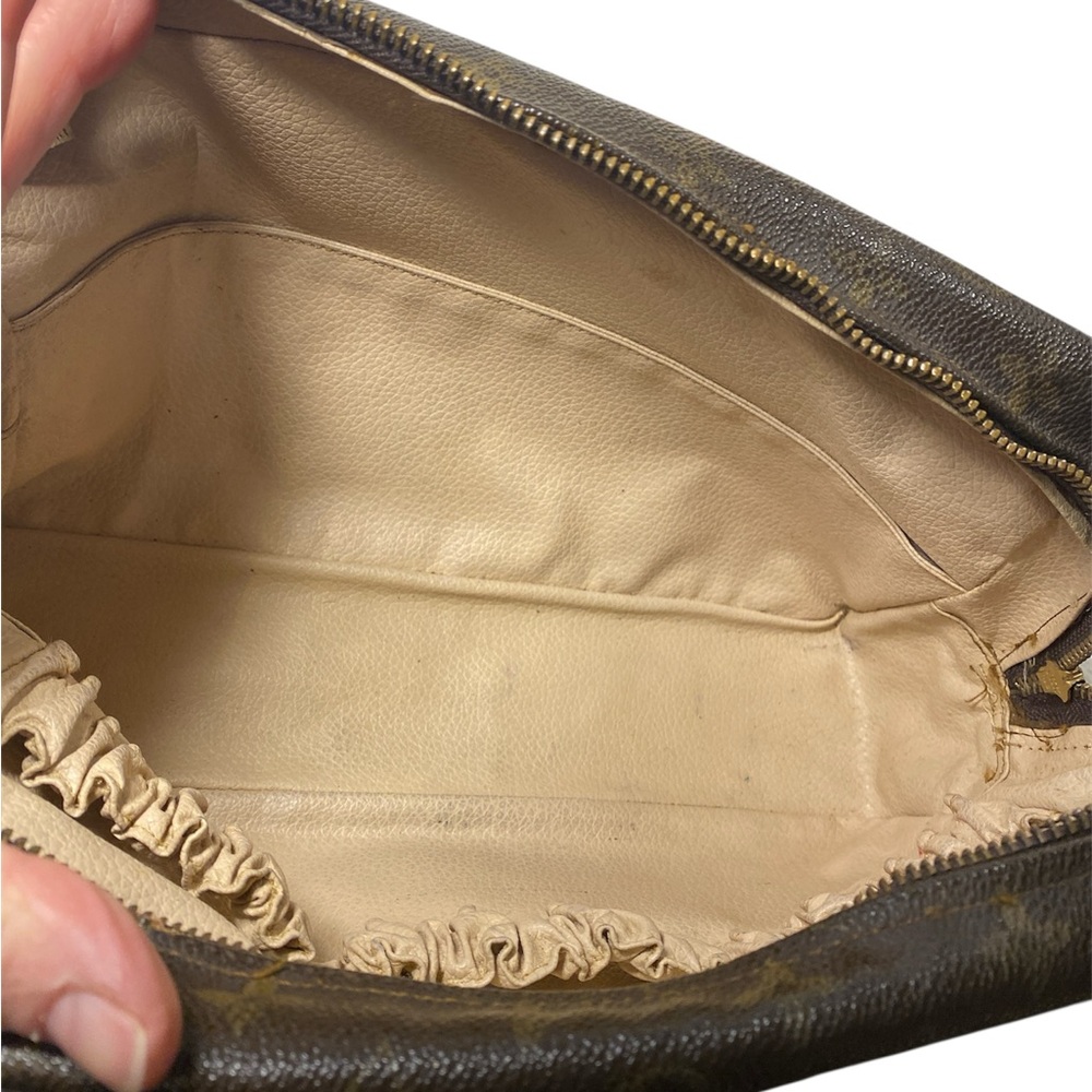 Louis Vuitton Brown Monogram Cosmetic Toiletries Bag Pouch, vintage - Picture 11 of 11